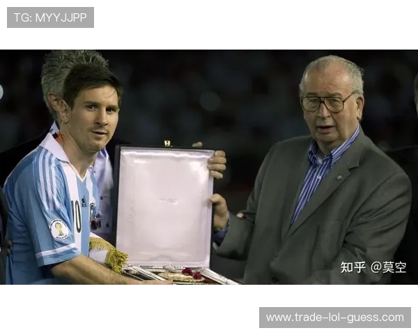 90年代南美洲足球巨星风云人物解析与影响力回顾 90年代南美洲足球巨星风云人物解析与影响力回顾