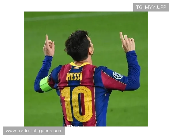 中国最帅足球球星风采展现实力与颜值并存的绿色传奇