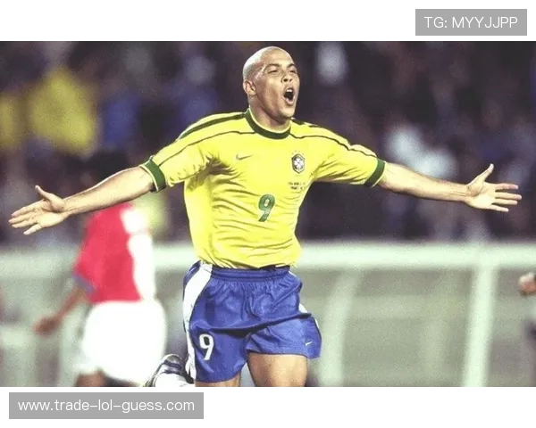 足球三王是哪三位球星引领时代潮流并塑造辉煌历史